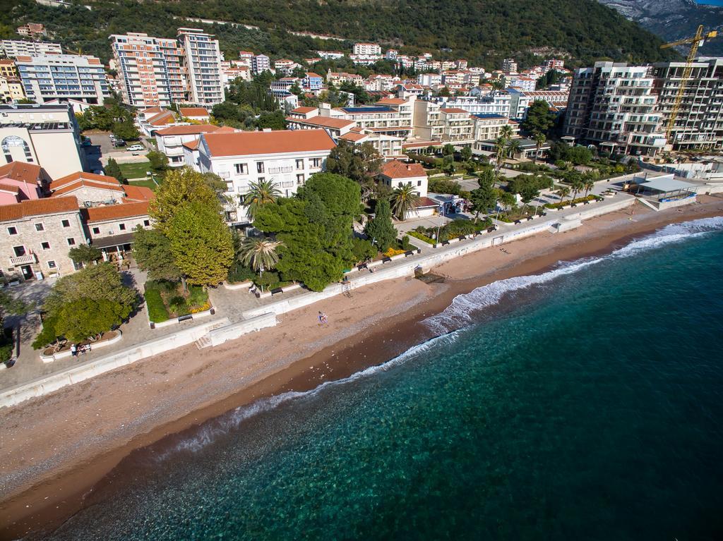 De Lux Apartments Petrovac ภายนอก รูปภาพ