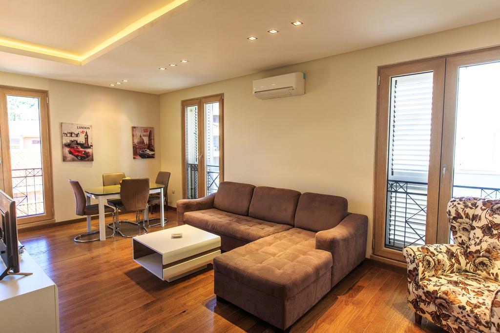 De Lux Apartments Petrovac ภายนอก รูปภาพ