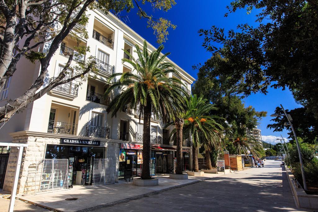 De Lux Apartments Petrovac ภายนอก รูปภาพ